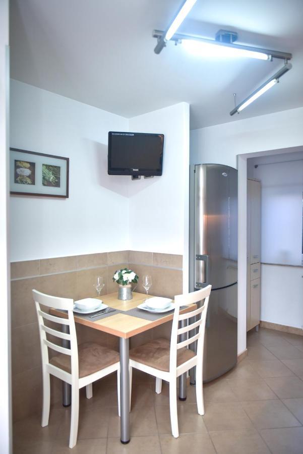 Modern Apartament Făgăraş Exterior foto